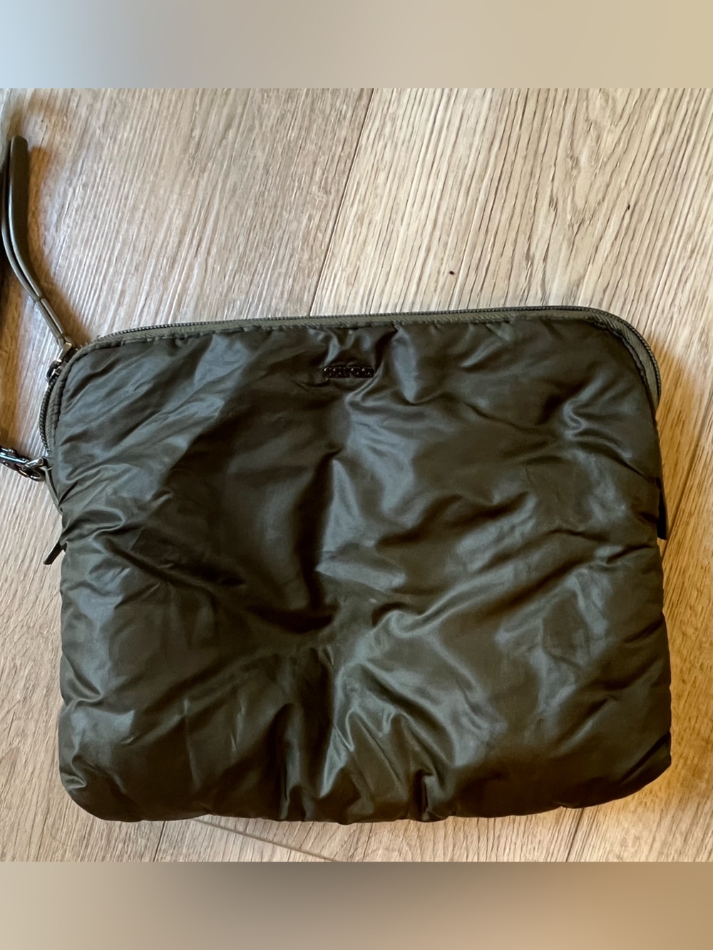 Caraa Baby Pouch - new